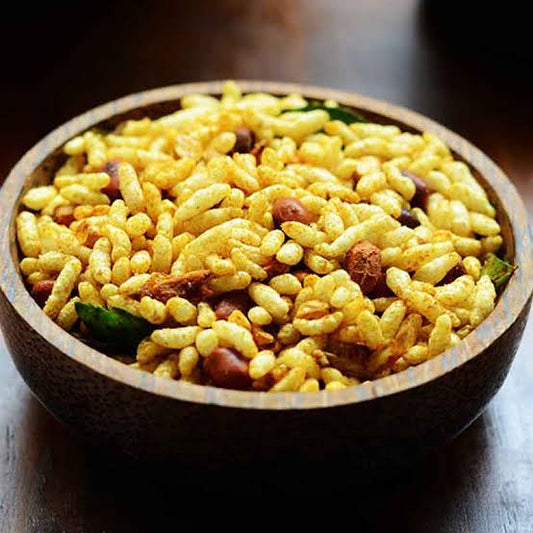 Spicy kaarapori from Krithik Sweets, Iyyapanthangal Chennai — handcrafted puffed rice mix with roasted peanuts, curry leaves, red chillies, and South Indian spices, perfect for evening snacks and festive gifting.ஐயப்பந்தாங்கல், சென்னை Krithik Sweets-இல் தயாரிக்கப்பட்ட காரப்பொறி — வறுத்த நிலக்கடலை, மிளகாய், கருவேப்பிலை மற்றும் தென்னிந்திய மசாலாக்களுடன் கலந்த பாரம்பரிய தமிழ் சிற்றுண்டி, மாலை நேரம் மற்றும் பண்டிகை பரிசுகளுக்கு சிறந்த தேர்வு.